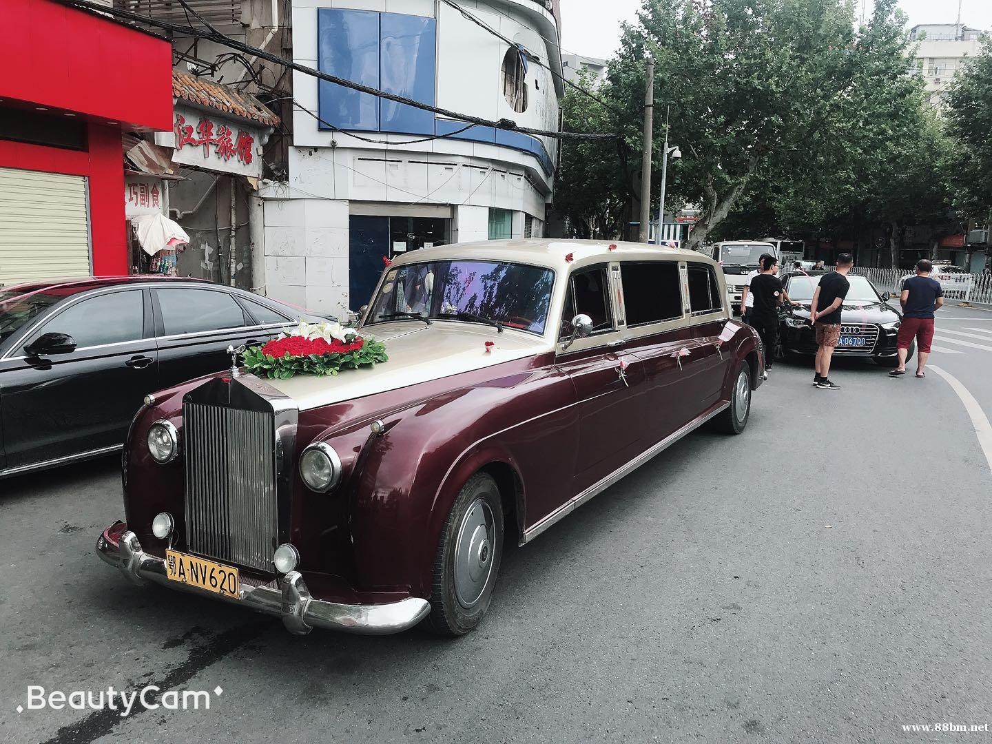 武汉婚车公司专业出租各种婚车车队清一色婚车 武汉婚车公司专业出租各种婚车车队清一色婚车